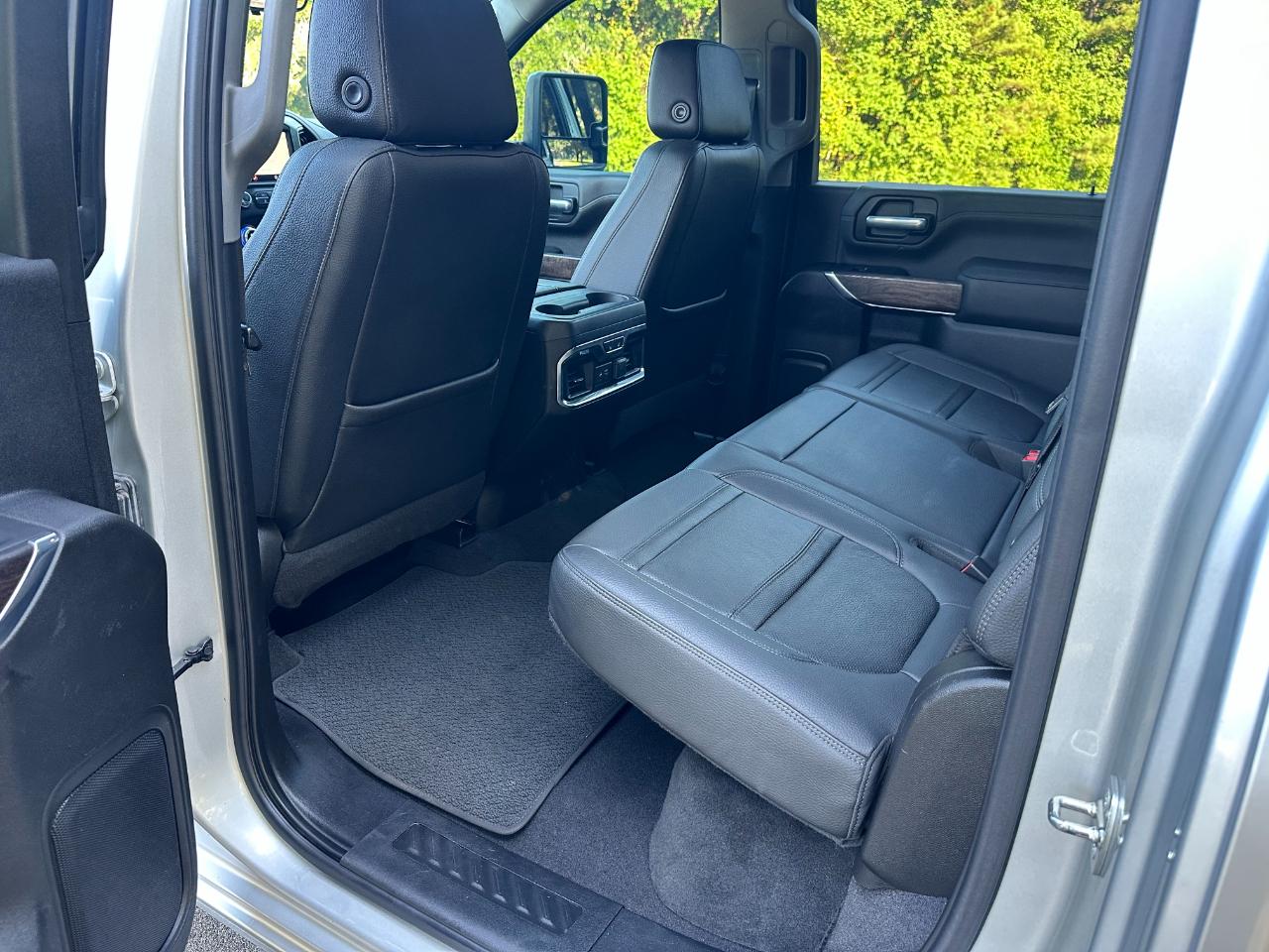 GMC Sierra 3500HD 4WD Crew Cab 172" Denali 2020