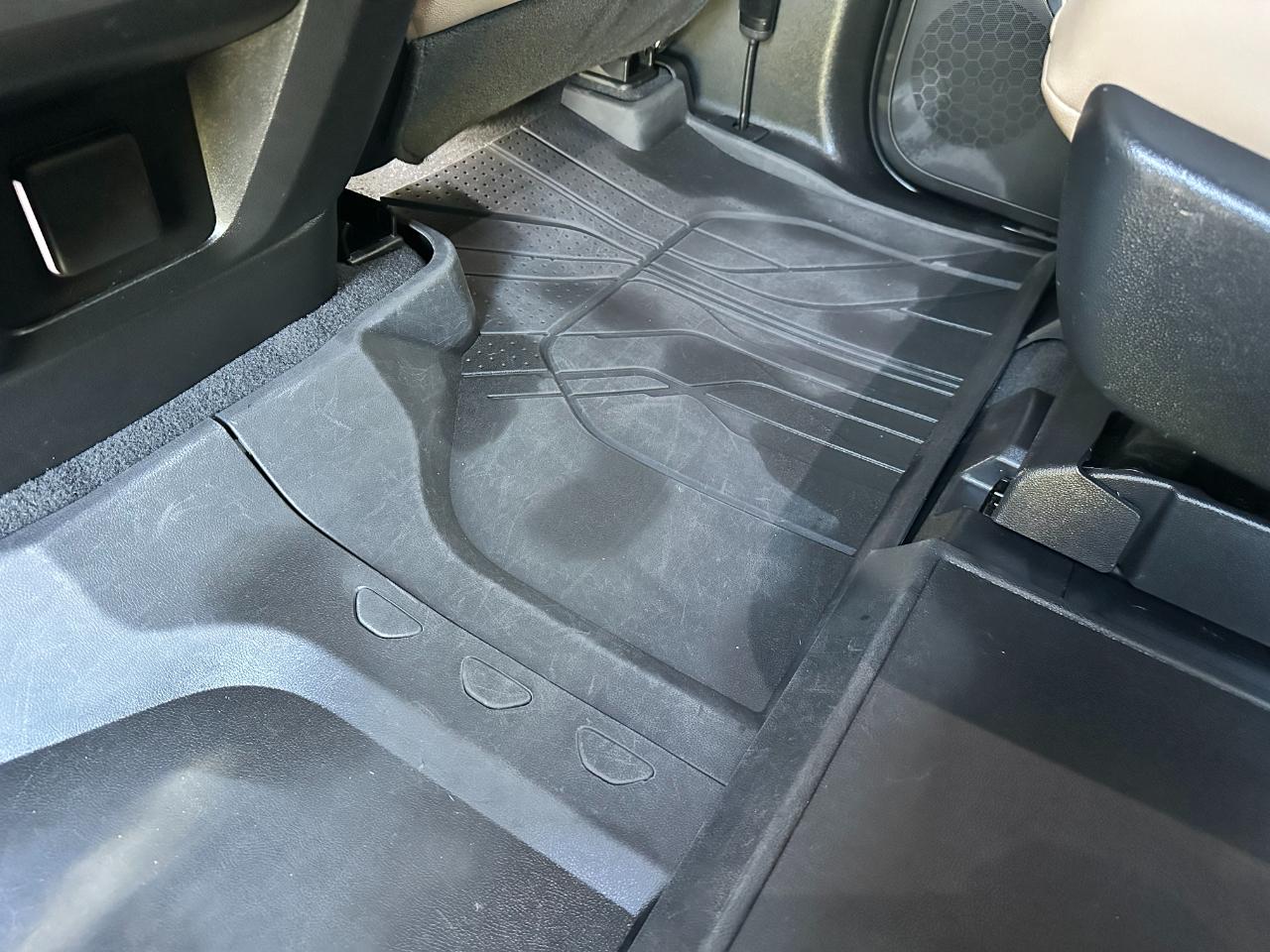 Chevrolet Tahoe 2WD 4dr Premier 2023