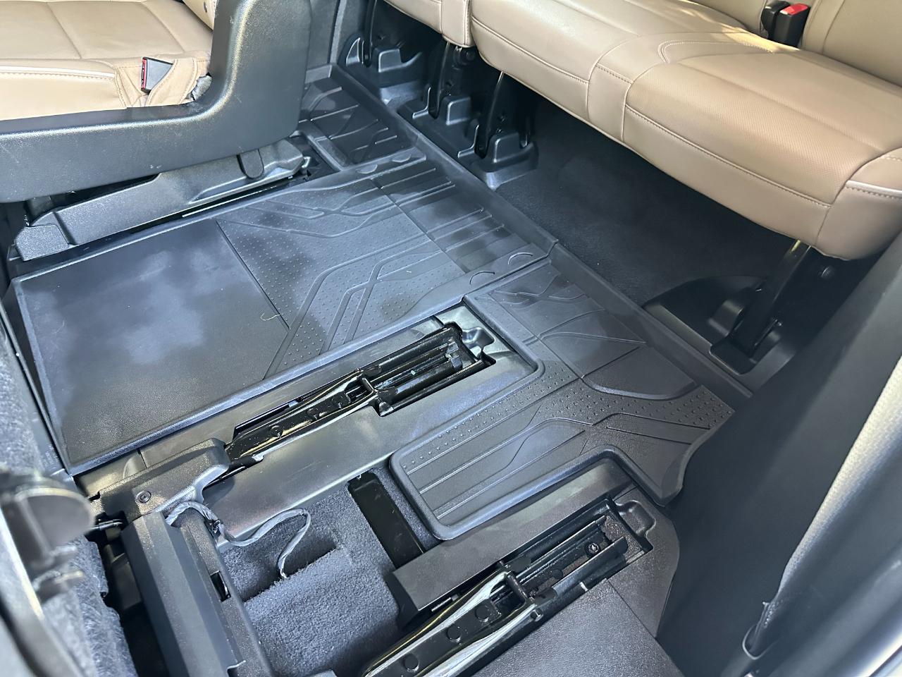 Chevrolet Tahoe 2WD 4dr Premier 2023