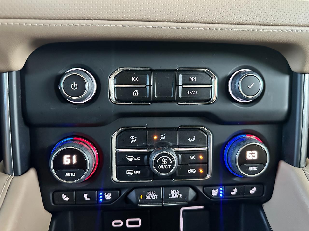Chevrolet Tahoe 2WD 4dr Premier 2023