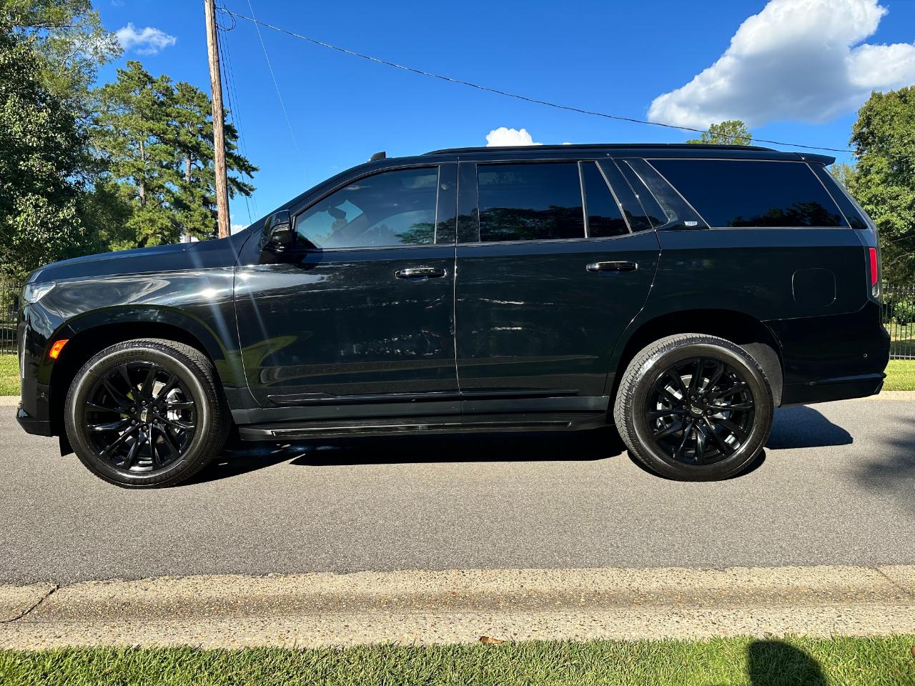 Cadillac Escalade 4WD 4dr Sport 2023
