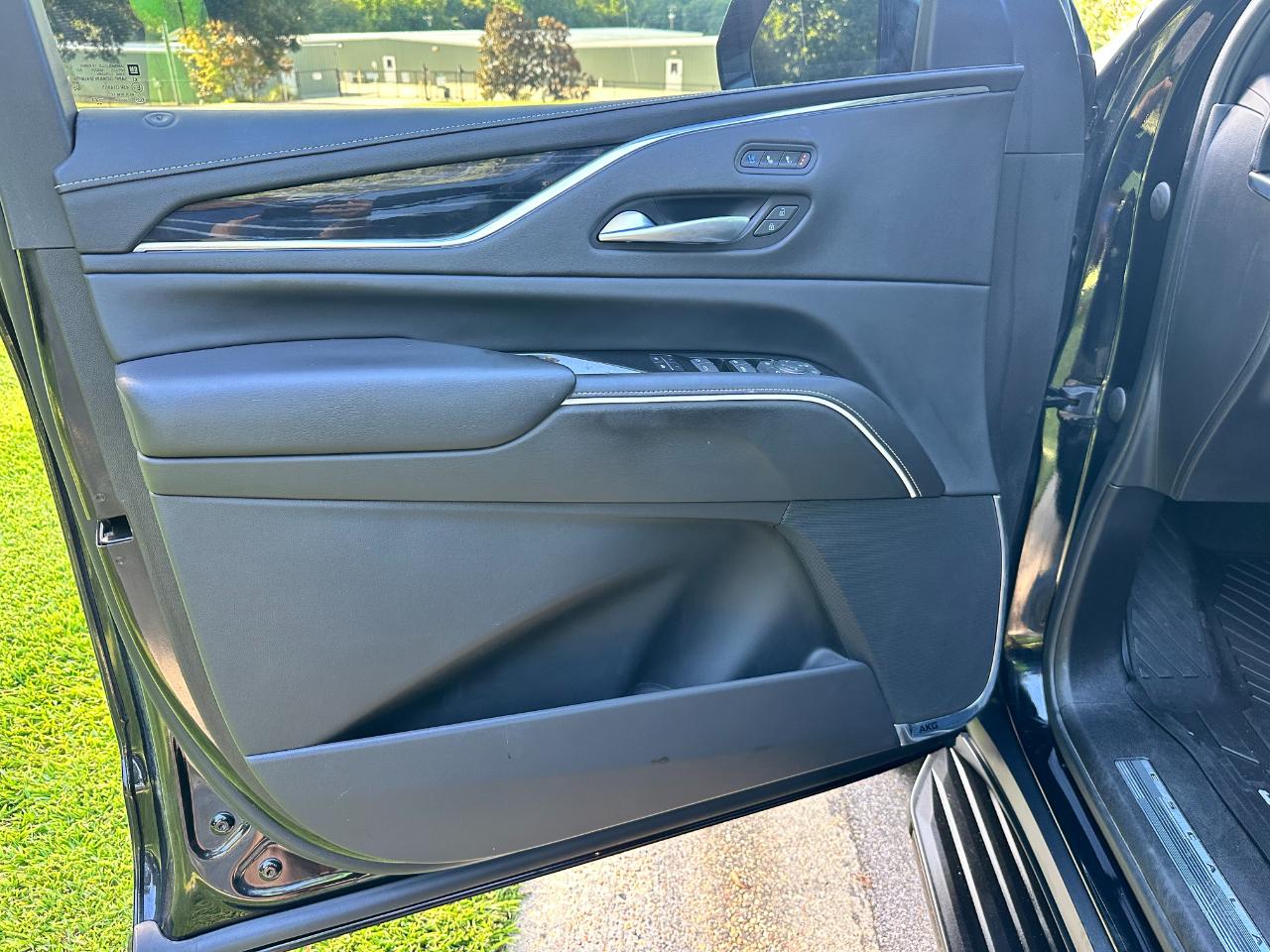 Cadillac Escalade 4WD 4dr Sport 2023