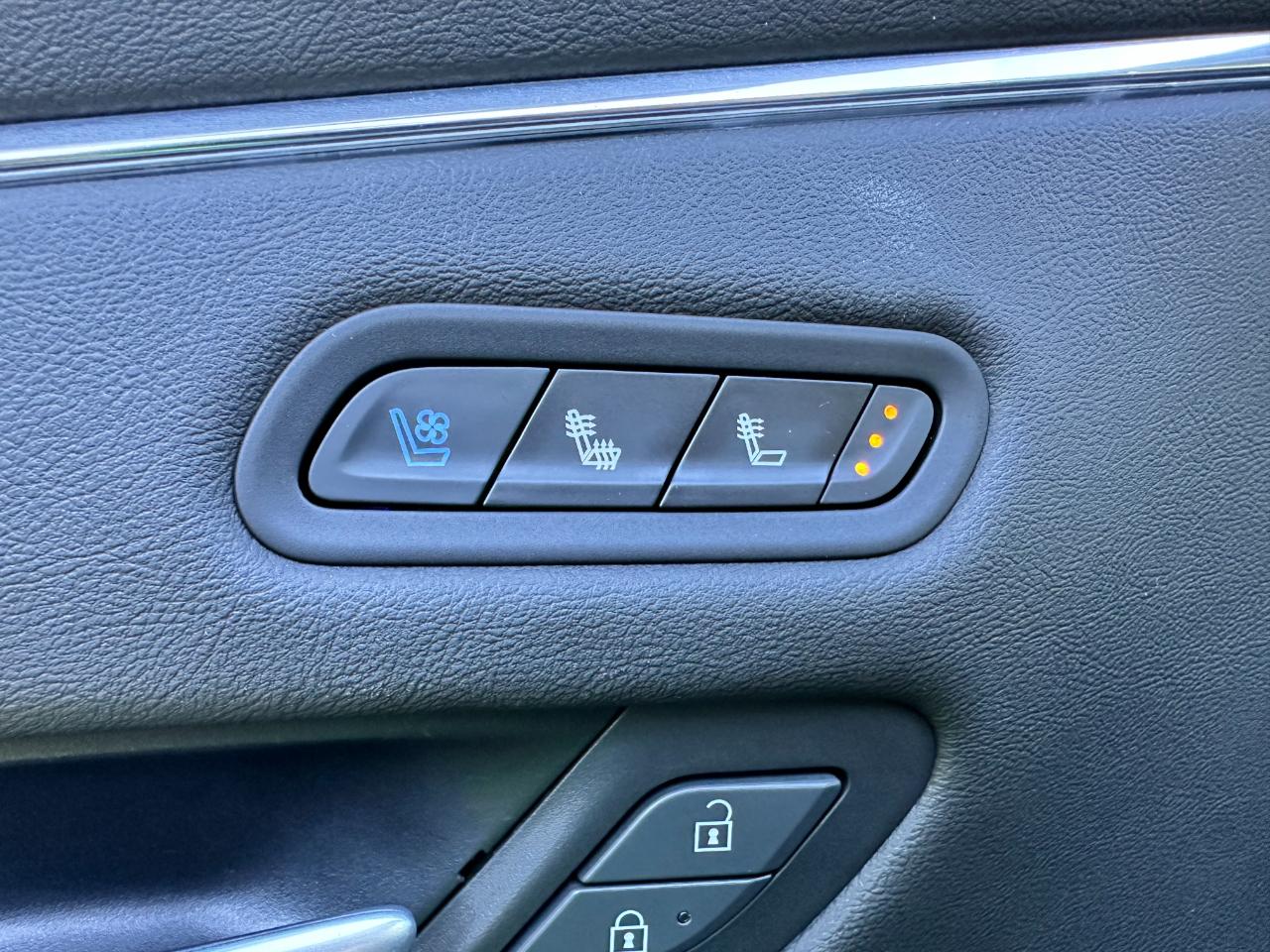 Cadillac Escalade 4WD 4dr Sport 2023