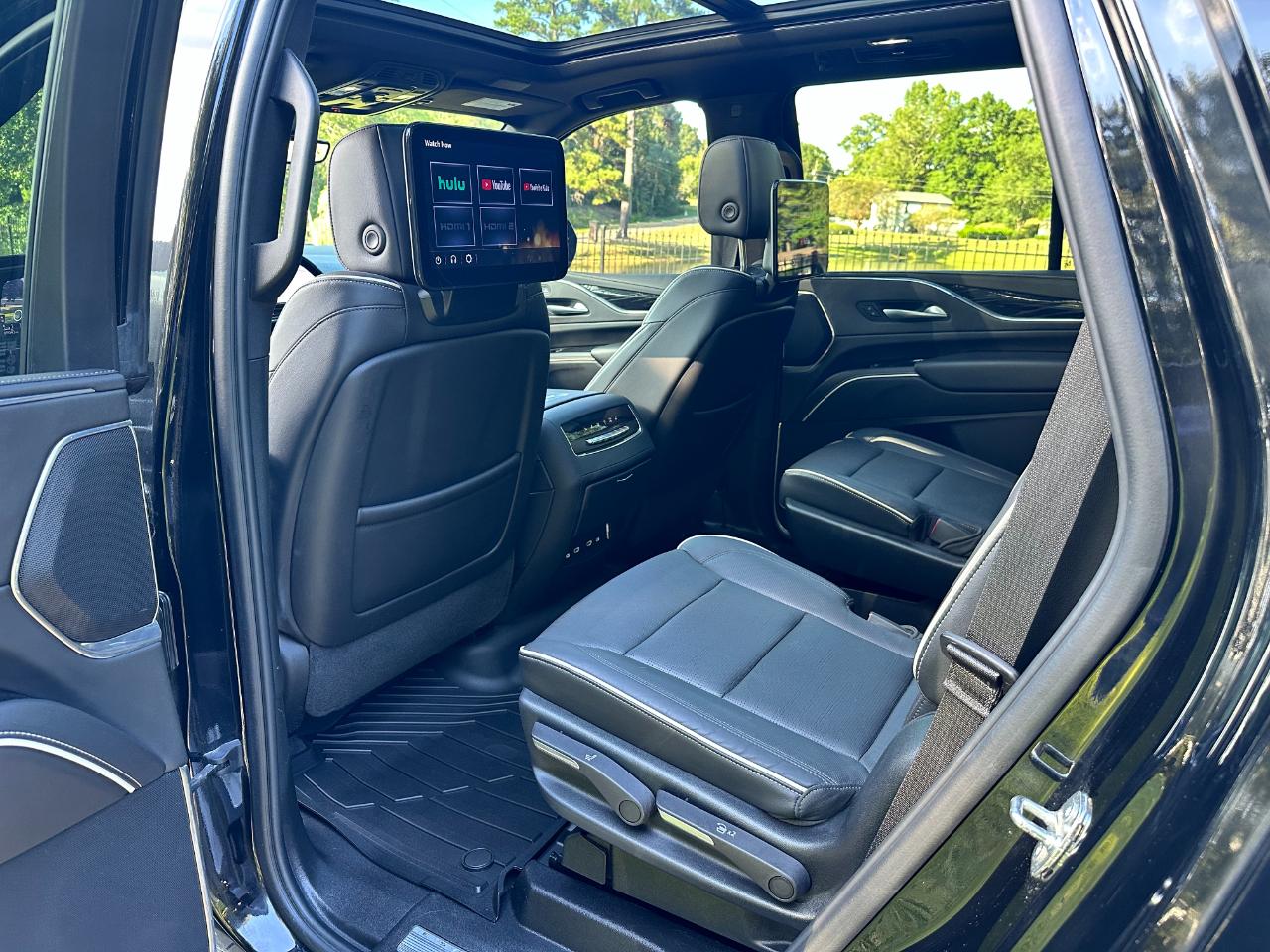 Cadillac Escalade 4WD 4dr Sport 2023