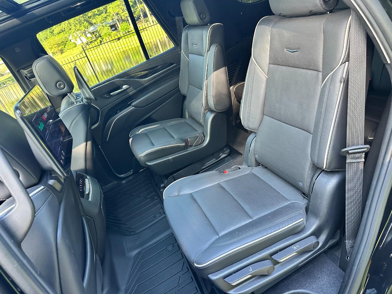 Cadillac Escalade 4WD 4dr Sport 2023