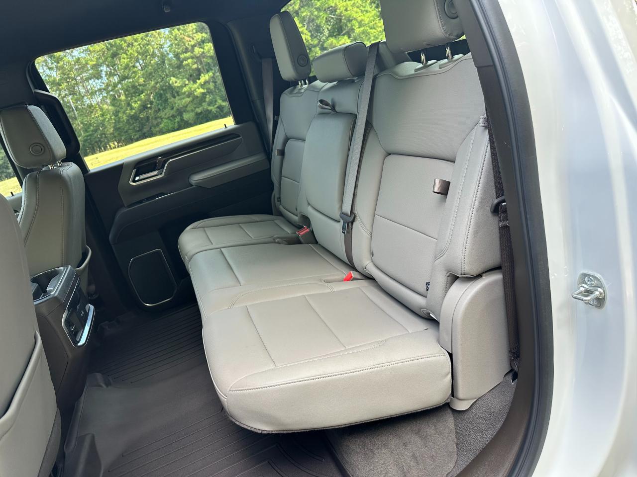Chevrolet Silverado 2500HD 4WD Crew Cab 159" LTZ 2025