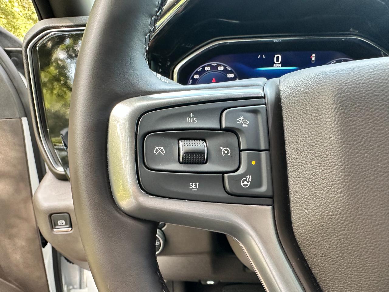 Chevrolet Silverado 2500HD 4WD Crew Cab 159" LTZ 2025