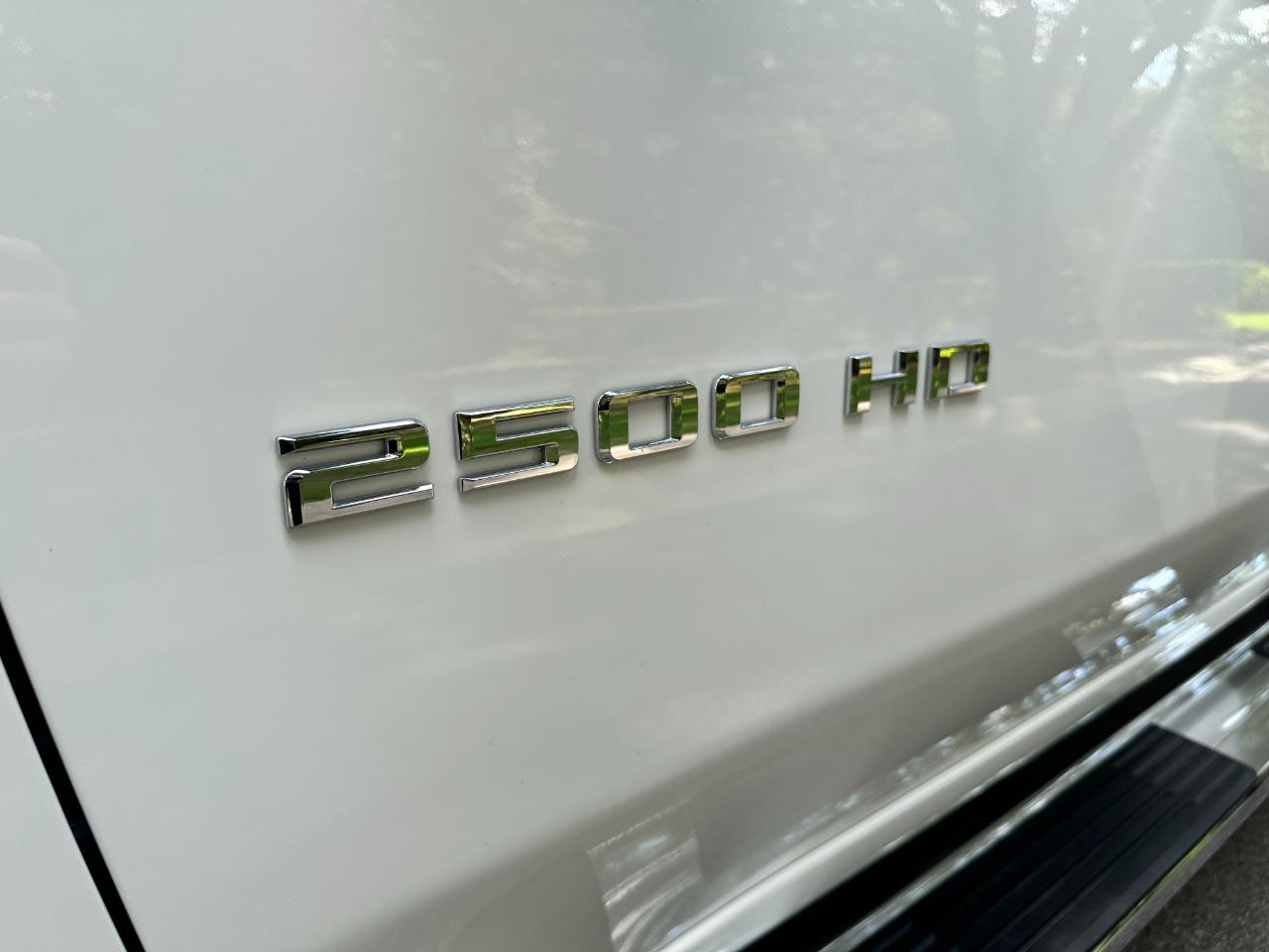 Chevrolet Silverado 2500HD 4WD Crew Cab 159" LTZ 2025