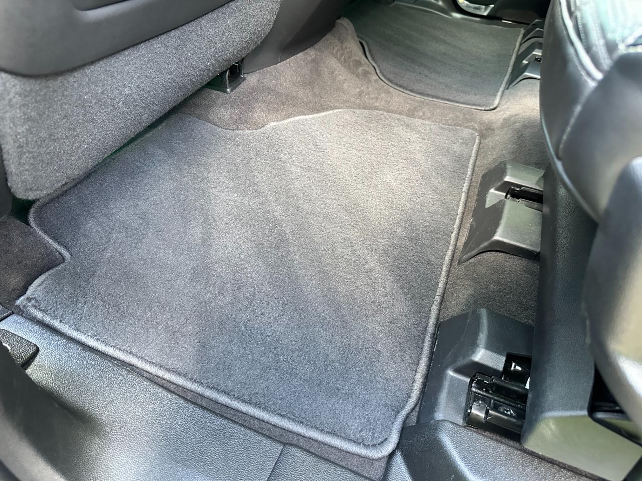 Cadillac Escalade 4WD 4dr Premium Luxury Platinum 2022