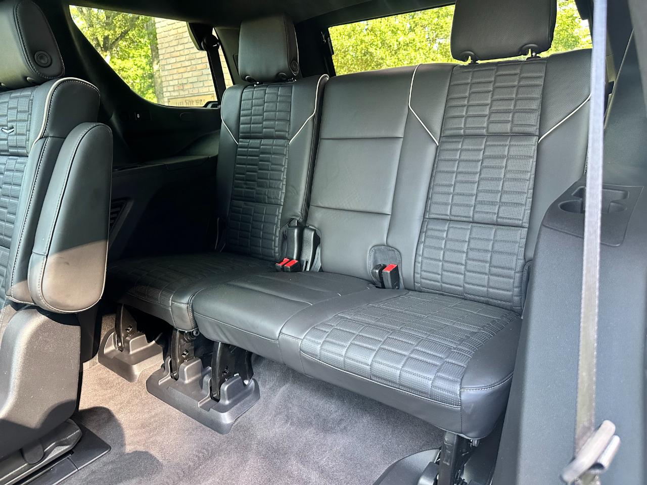 Cadillac Escalade 4WD 4dr Premium Luxury Platinum 2022