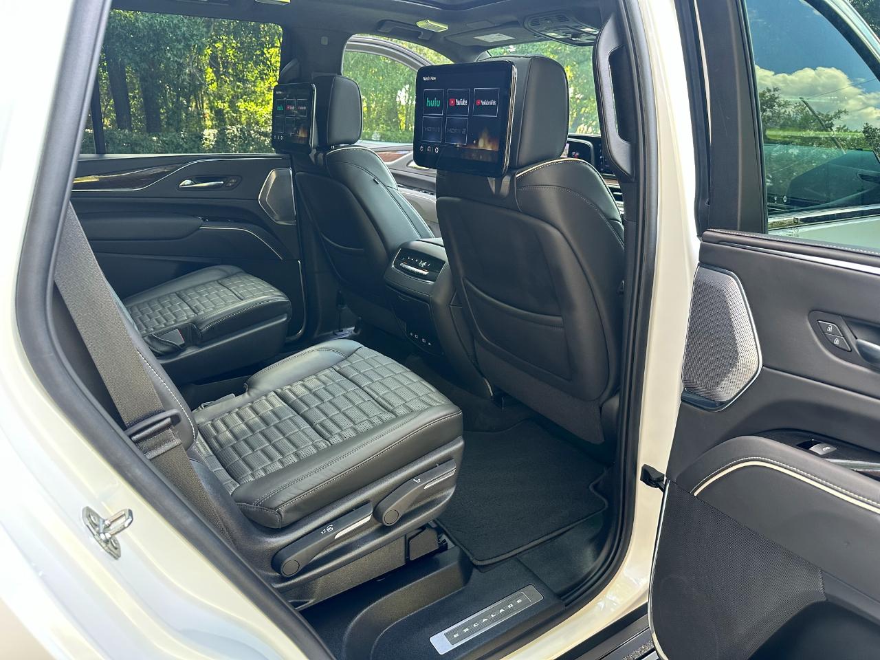 Cadillac Escalade 4WD 4dr Premium Luxury Platinum 2022