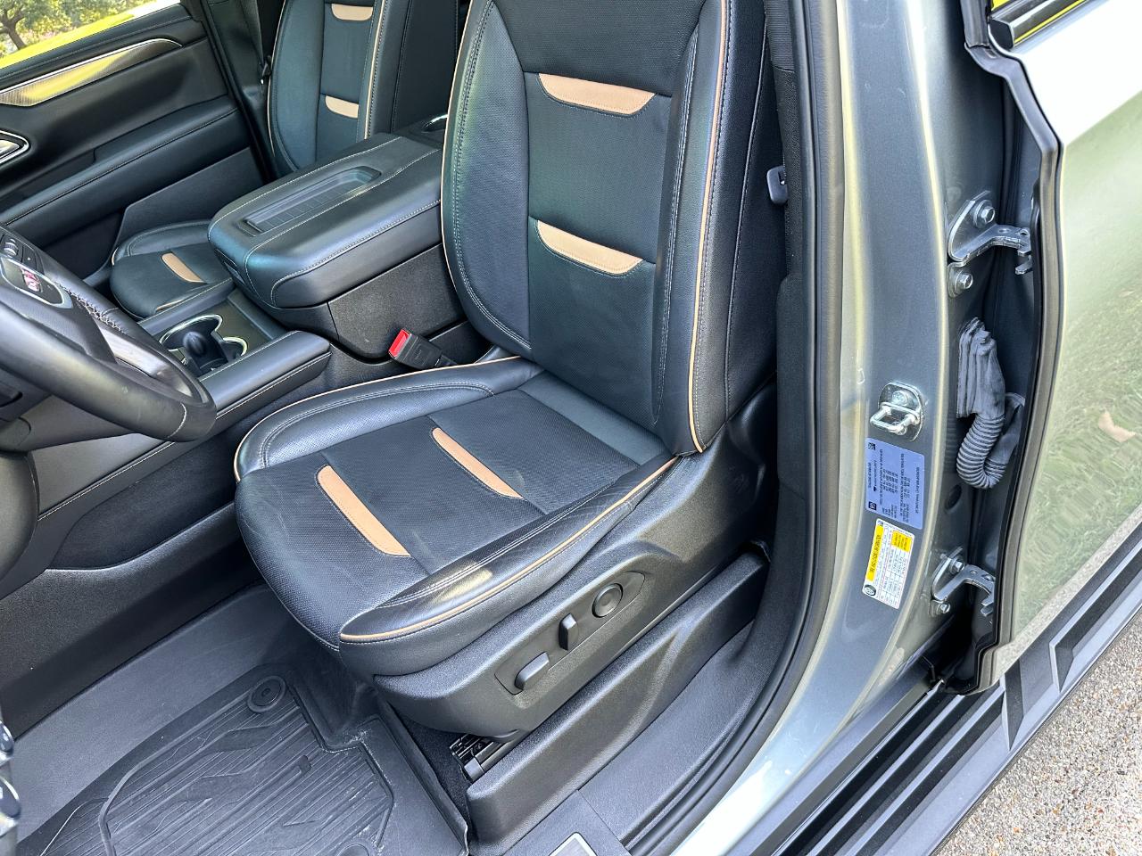 GMC Yukon 4WD 4dr AT4 2024