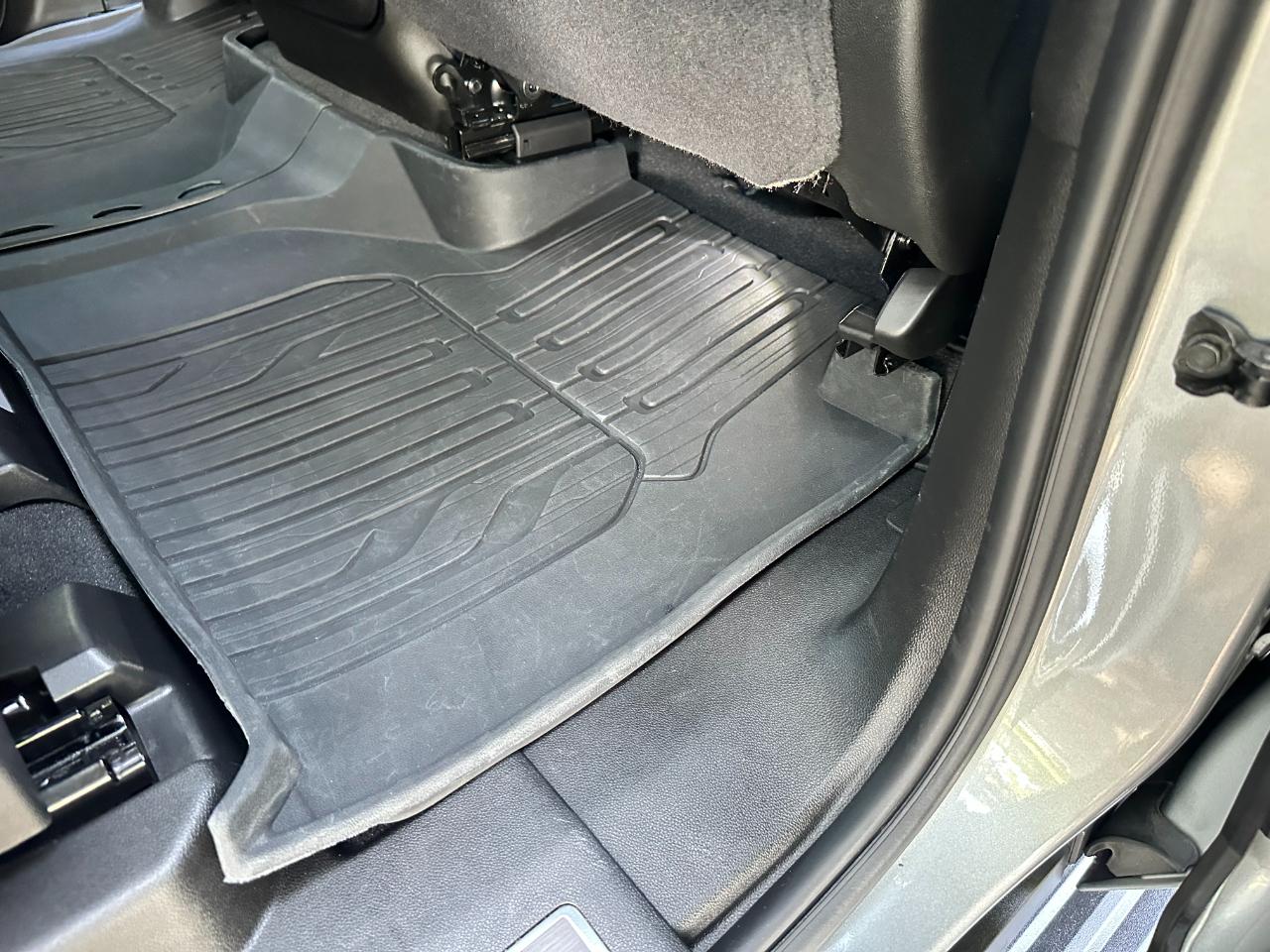 GMC Yukon 4WD 4dr AT4 2024