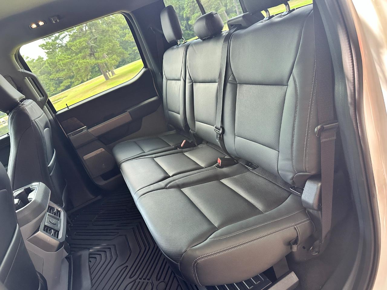Ford Super Duty F-250 SRW XLT 4WD Crew Cab 6.75' Box 2023