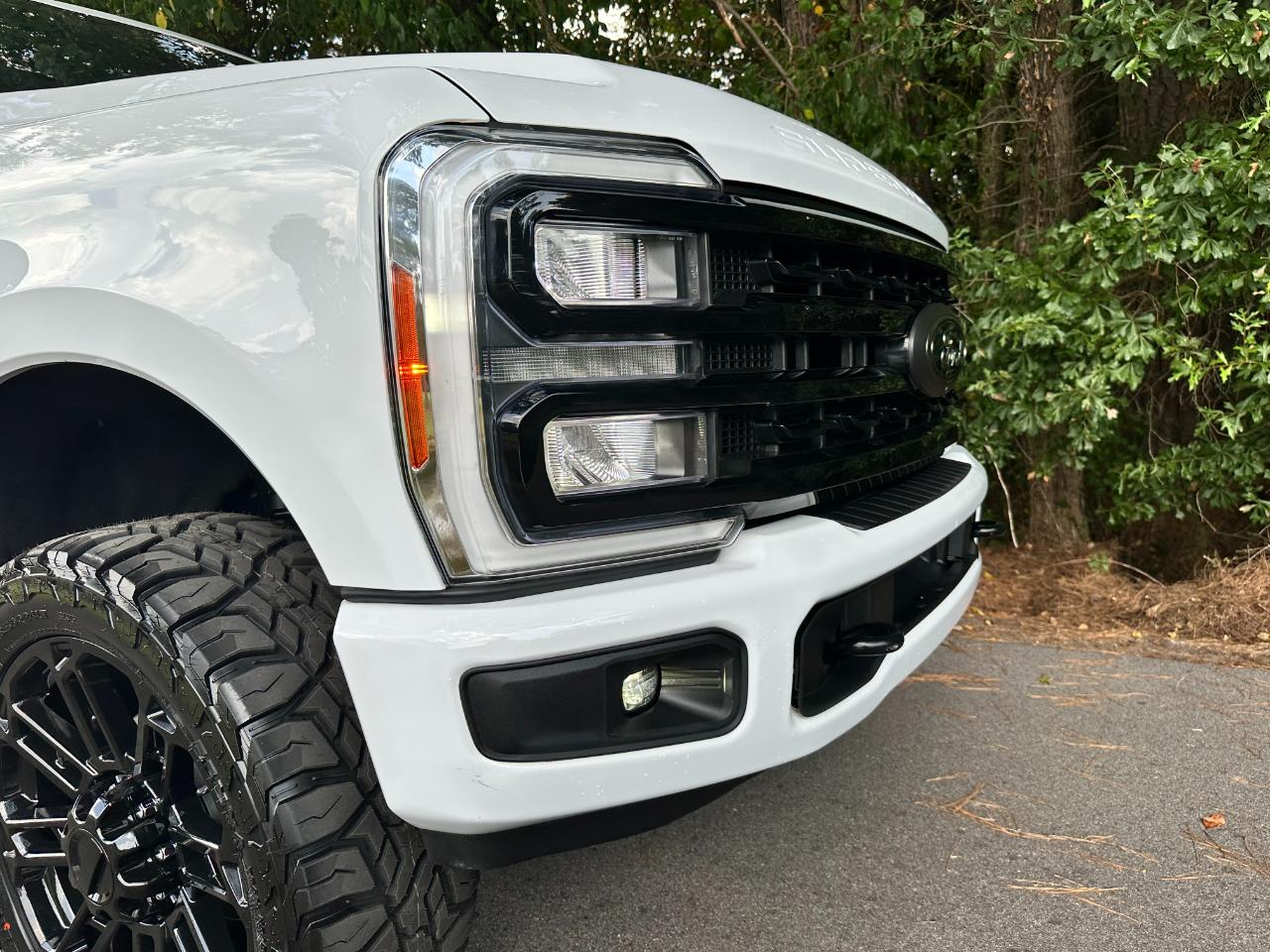 Ford Super Duty F-250 SRW XLT 4WD Crew Cab 6.75' Box 2023