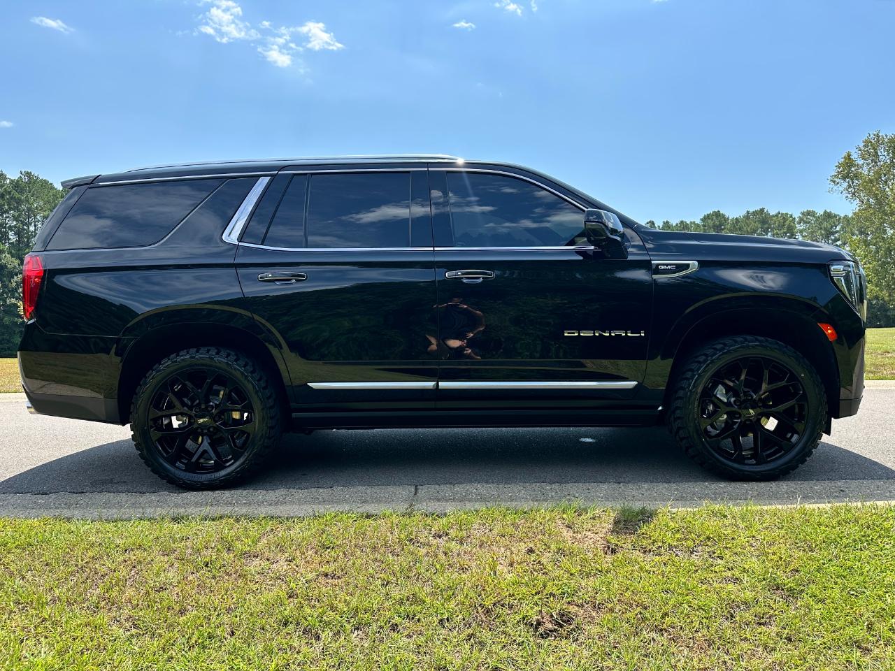 GMC Yukon 2WD 4dr Denali 2022