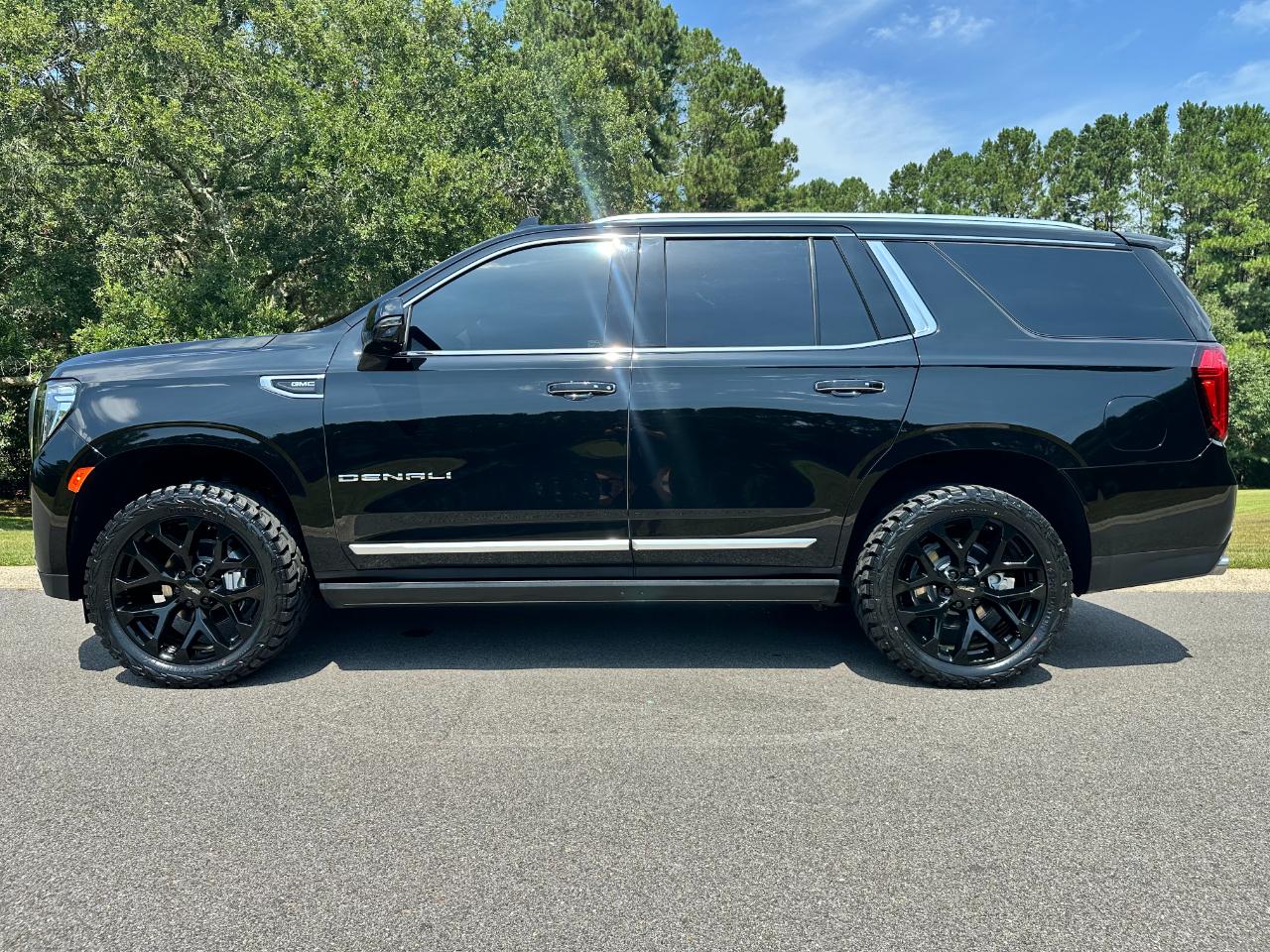 GMC Yukon 2WD 4dr Denali 2022
