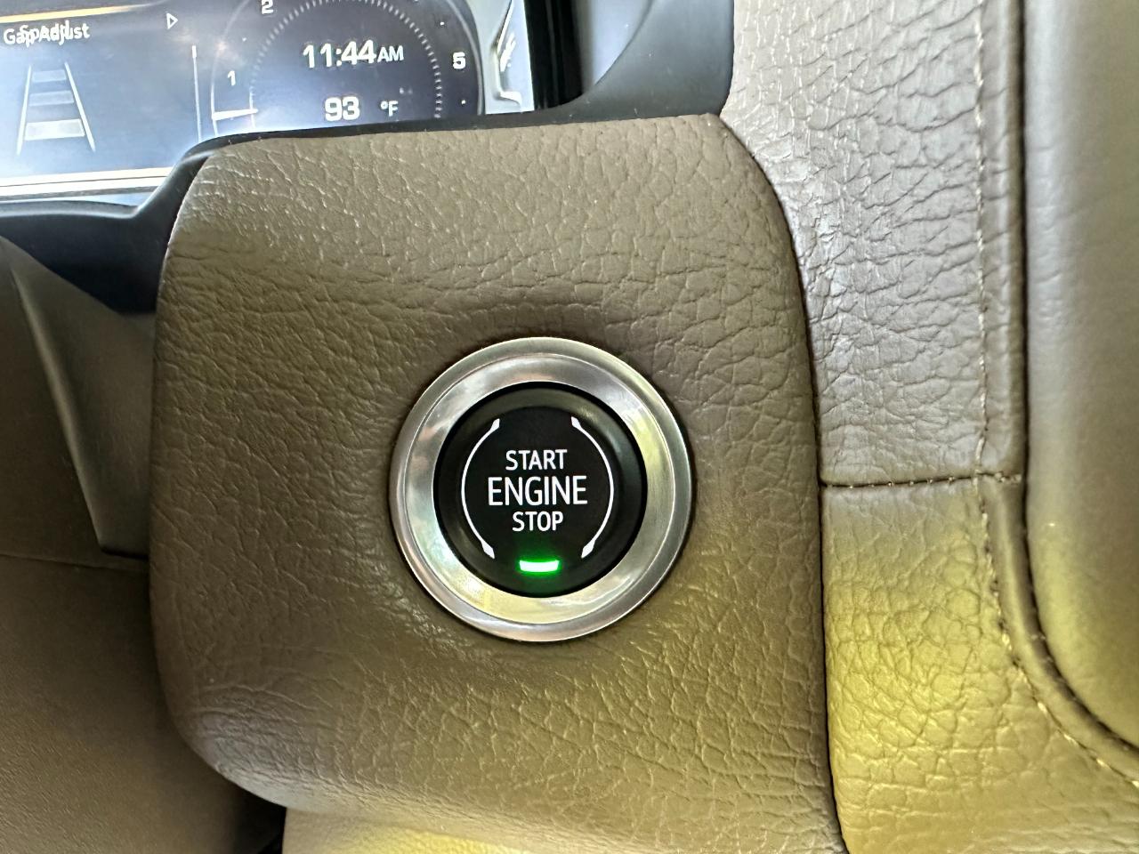GMC Yukon 2WD 4dr Denali 2022