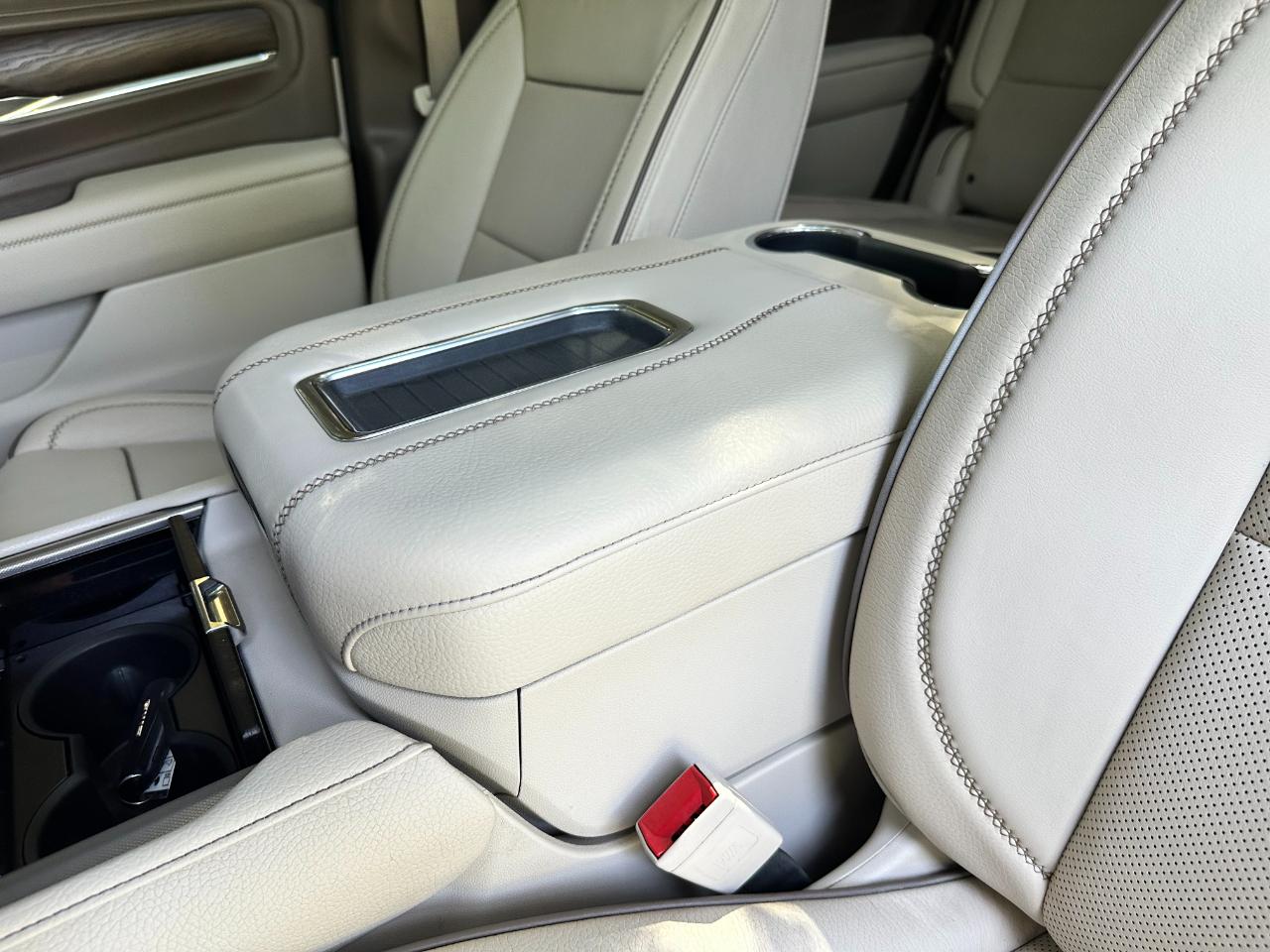 GMC Yukon 2WD 4dr Denali 2022