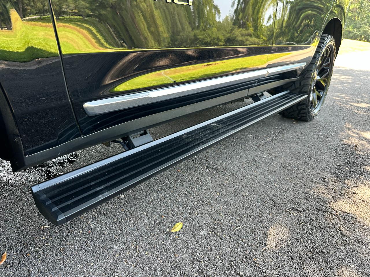 GMC Yukon 2WD 4dr Denali 2022
