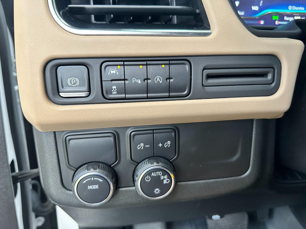 Chevrolet Tahoe 2WD 4dr Premier 2023