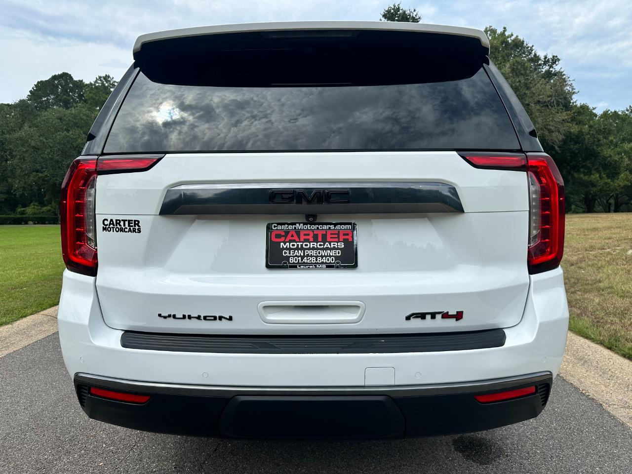 GMC Yukon XL 4WD 4dr AT4 2024