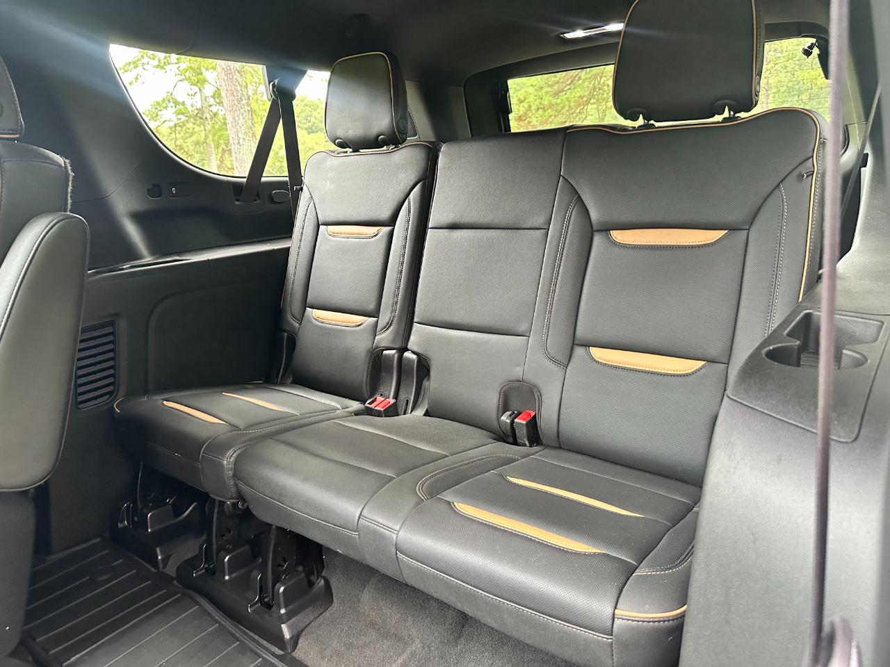 GMC Yukon XL 4WD 4dr AT4 2024