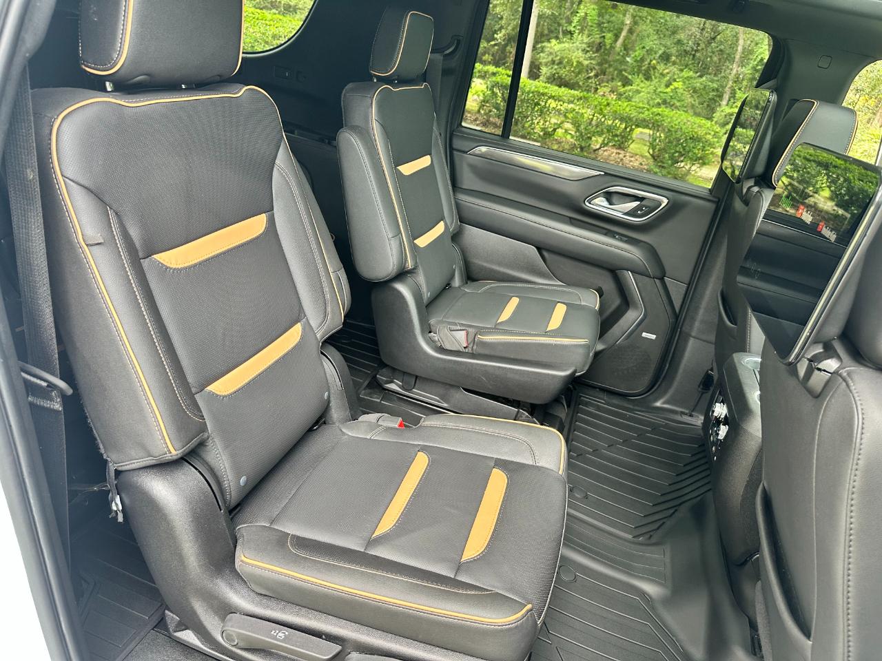 GMC Yukon XL 4WD 4dr AT4 2024
