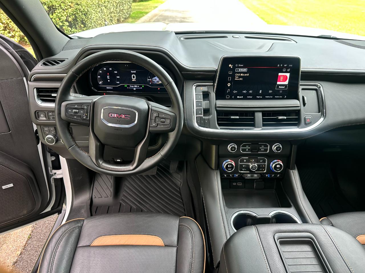 GMC Yukon XL 4WD 4dr AT4 2024