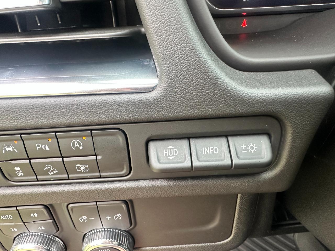 GMC Yukon XL 4WD 4dr AT4 2024