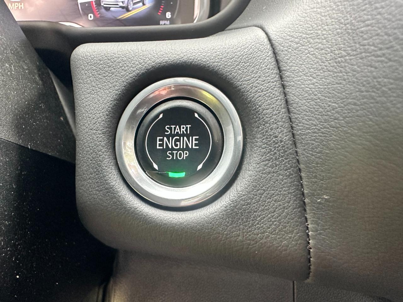 GMC Yukon XL 4WD 4dr AT4 2024