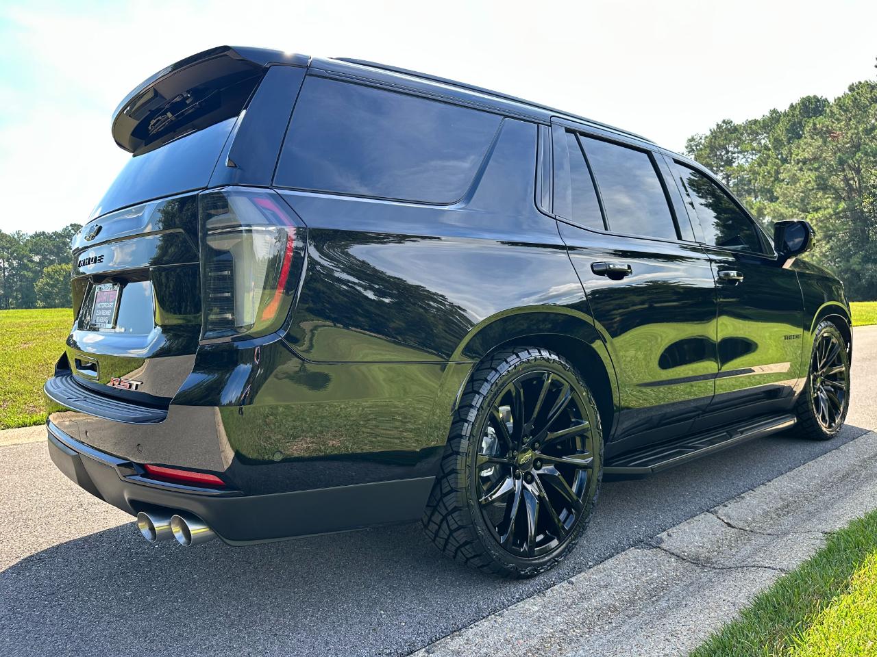 Chevrolet Tahoe 4WD 4dr RST 2025