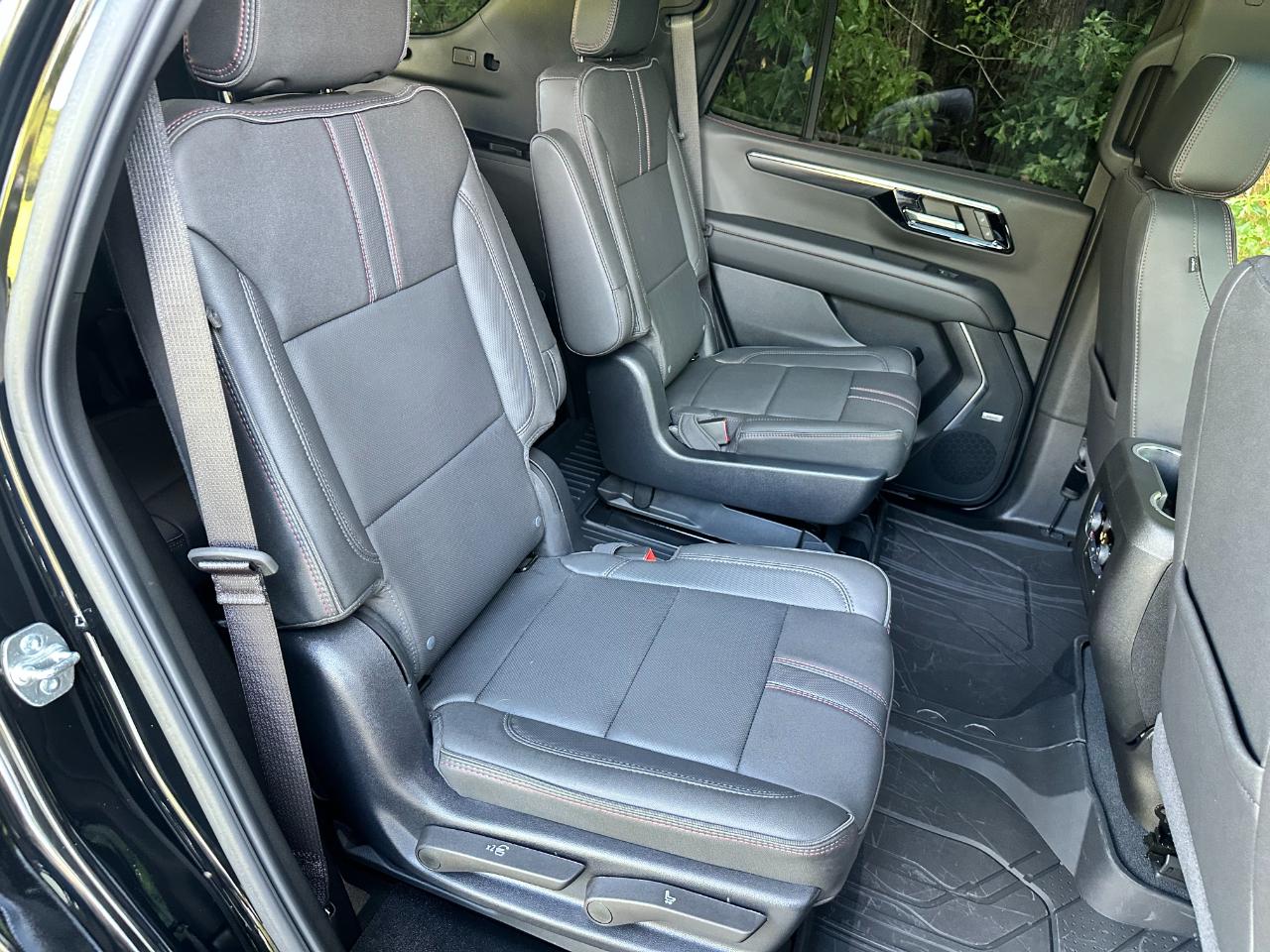 Chevrolet Tahoe 4WD 4dr RST 2025