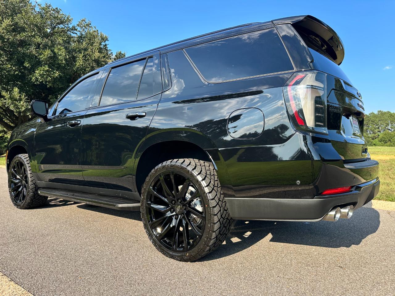 Chevrolet Tahoe 4WD 4dr RST 2025
