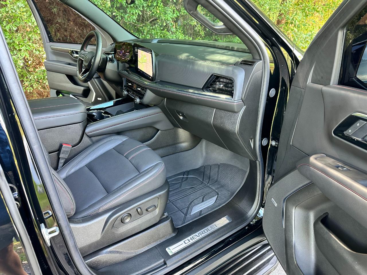 Chevrolet Tahoe 4WD 4dr RST 2025