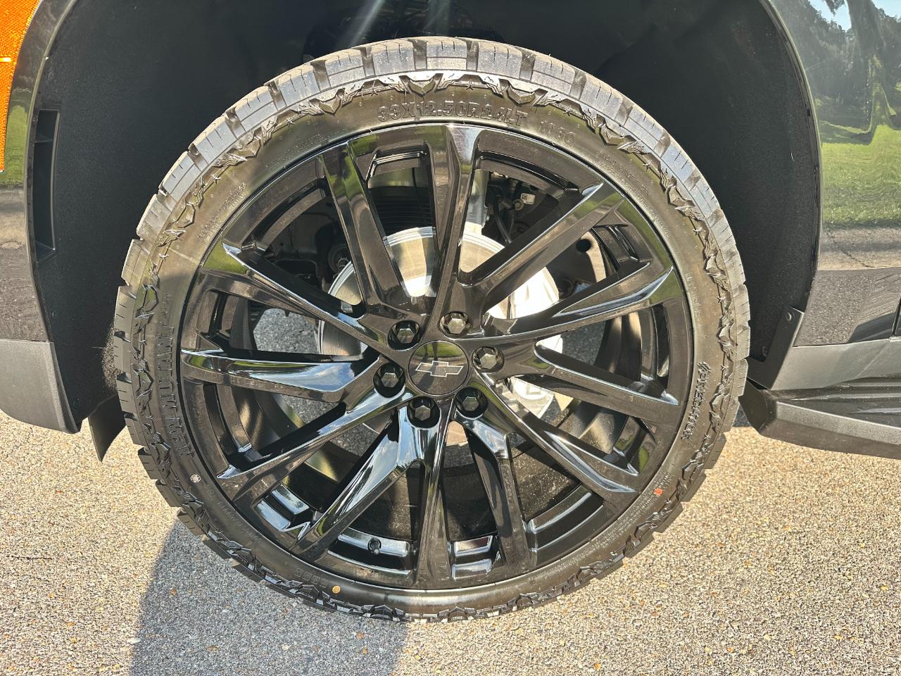 Chevrolet Tahoe 4WD 4dr RST 2025