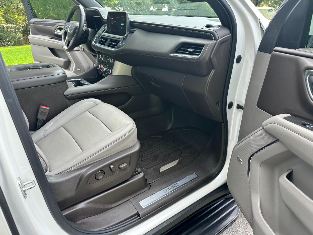 GMC Yukon 2WD 4dr SLT 2022