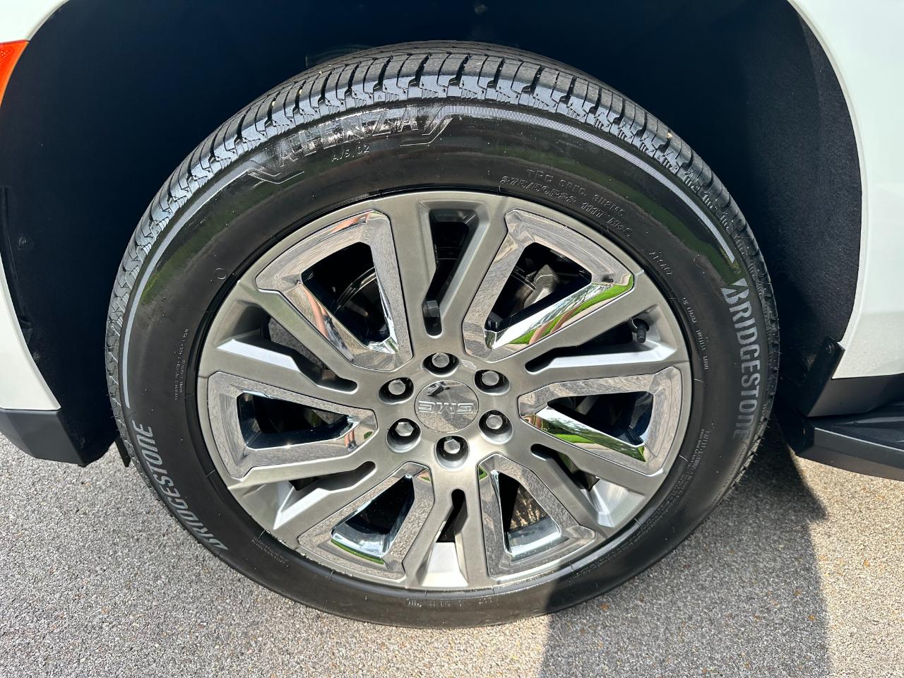 GMC Yukon 2WD 4dr SLT 2022