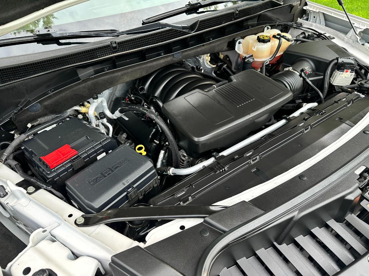 GMC Yukon 2WD 4dr SLT 2022