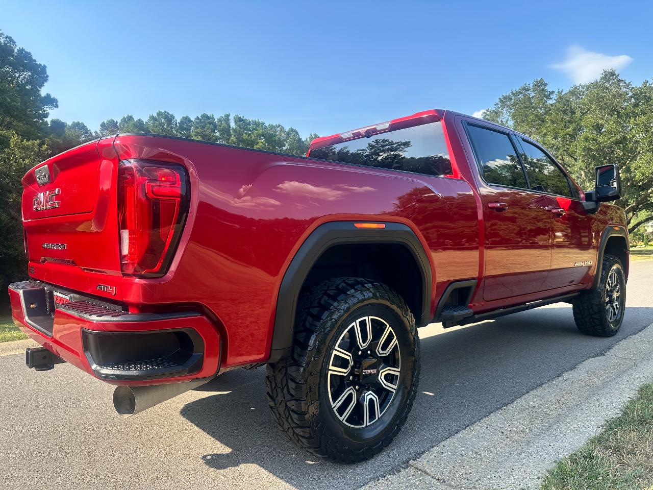 GMC Sierra 2500HD 4WD Crew Cab 159" AT4 2022