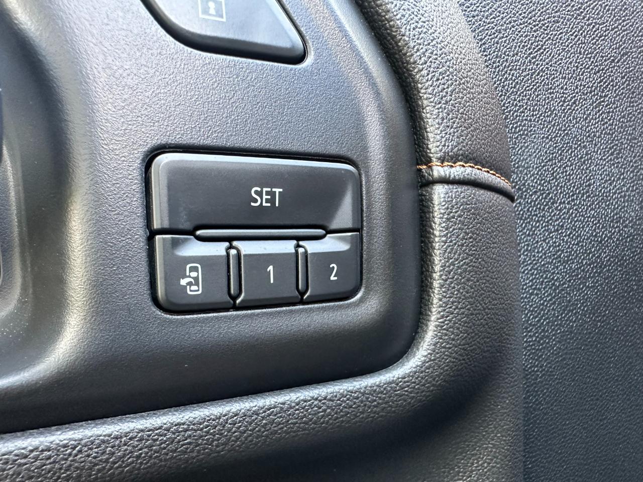 GMC Sierra 2500HD 4WD Crew Cab 159" AT4 2022