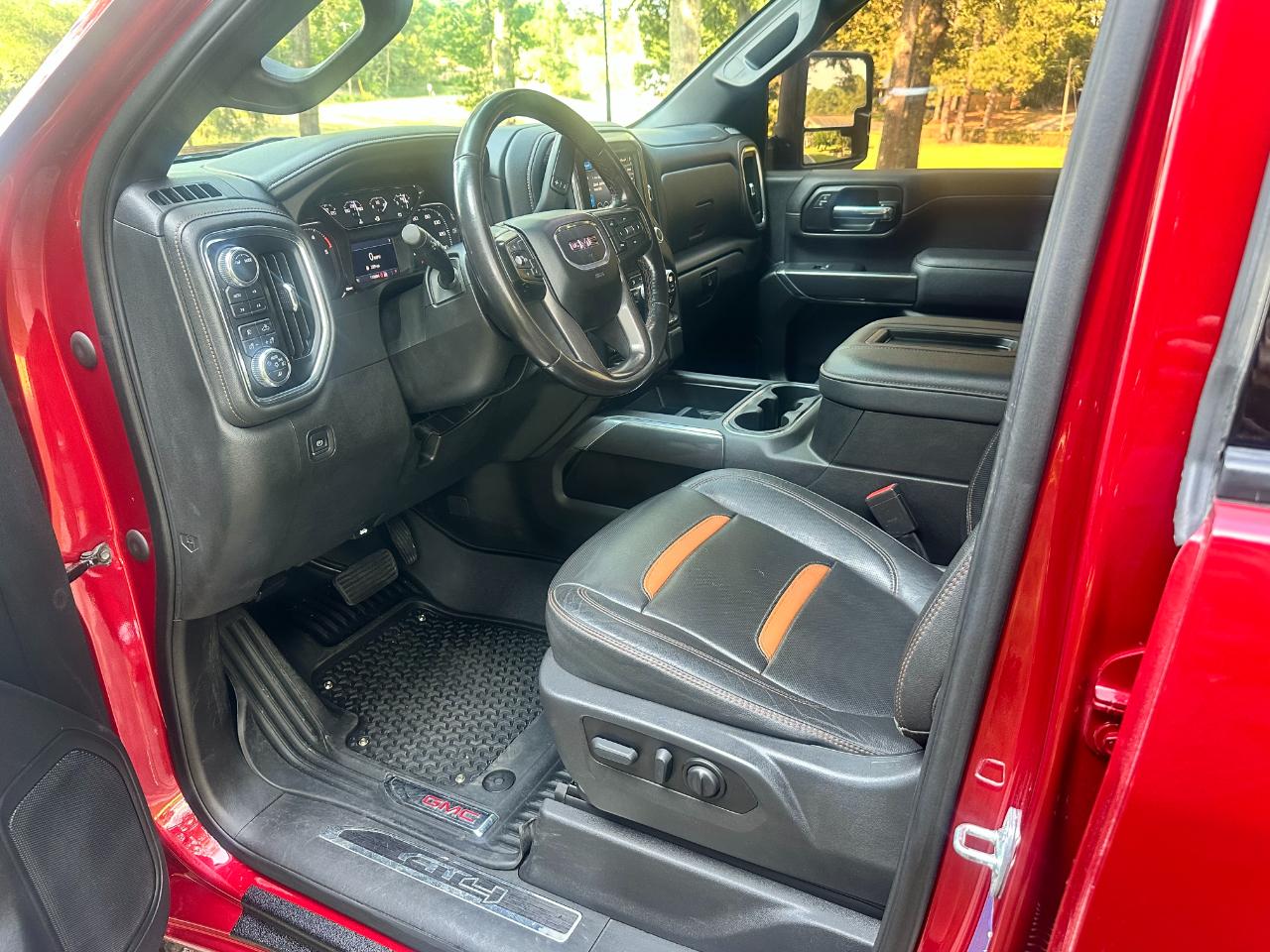 GMC Sierra 2500HD 4WD Crew Cab 159" AT4 2022