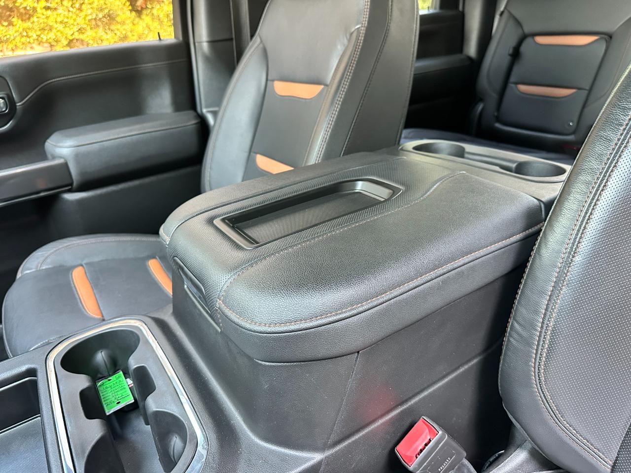 GMC Sierra 2500HD 4WD Crew Cab 159" AT4 2022