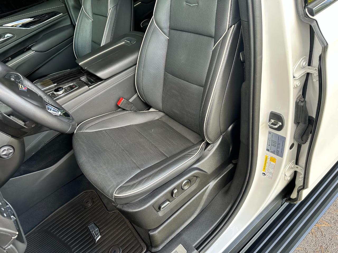 Cadillac Escalade 2WD 4dr Sport 2021
