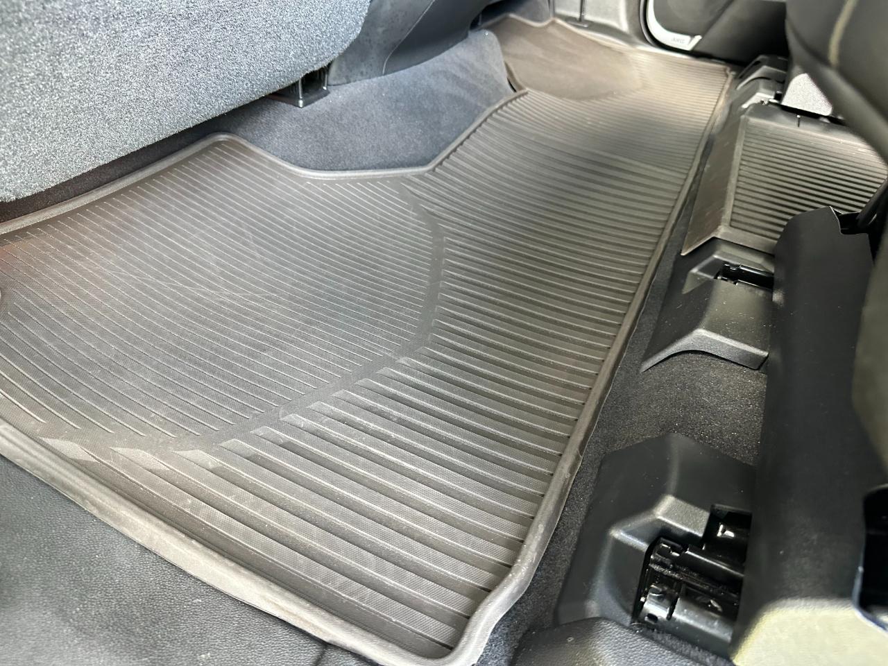 Cadillac Escalade 2WD 4dr Sport 2021
