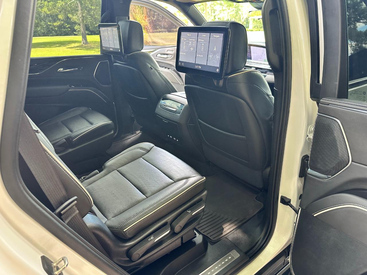 Cadillac Escalade 2WD 4dr Sport 2021