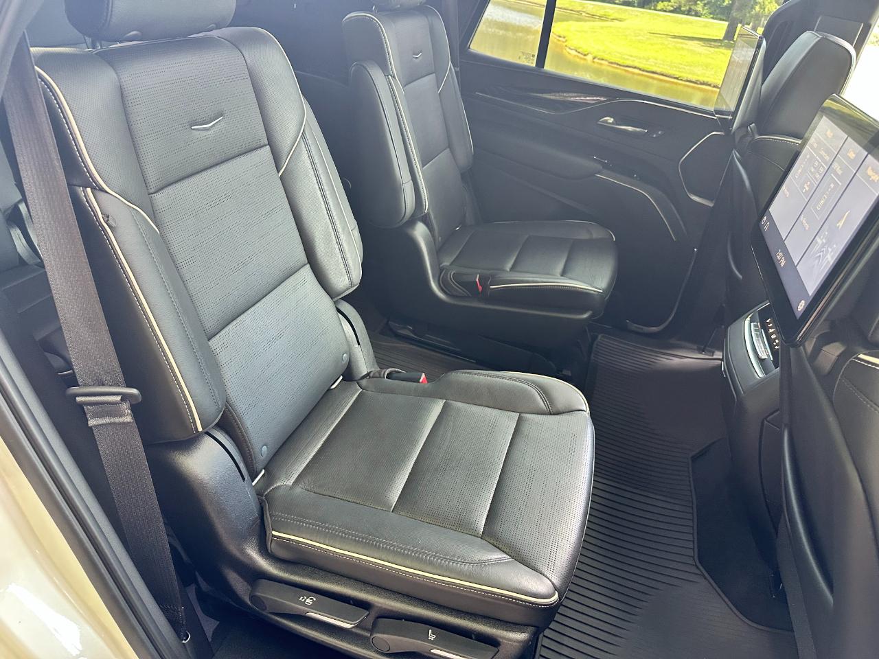 Cadillac Escalade 2WD 4dr Sport 2021