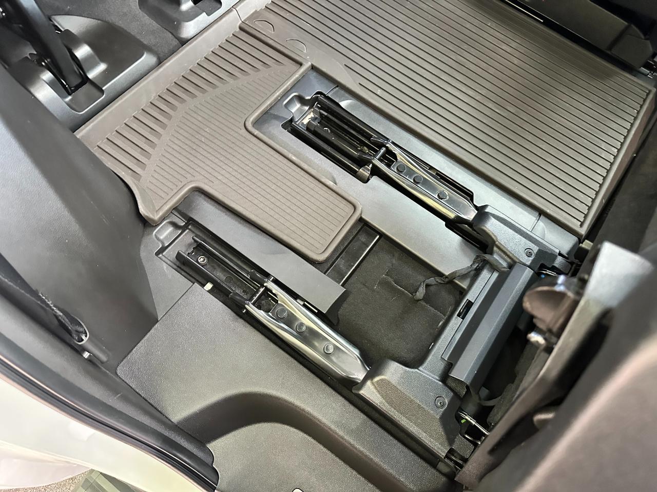 Cadillac Escalade 2WD 4dr Sport 2021