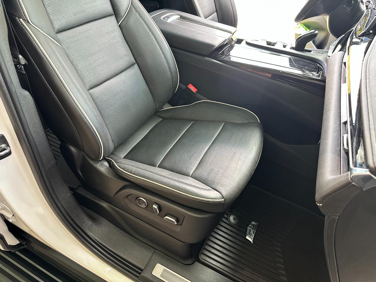 Cadillac Escalade 2WD 4dr Sport 2021