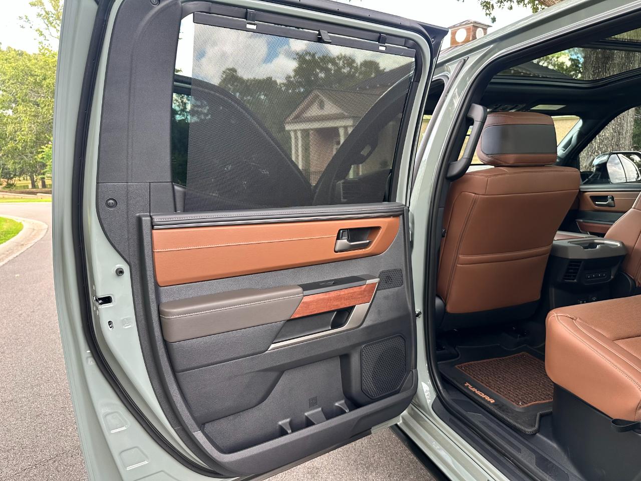 Toyota Tundra 4WD 1794 Edition CrewMax 5.5' Bed (Natl) 2026